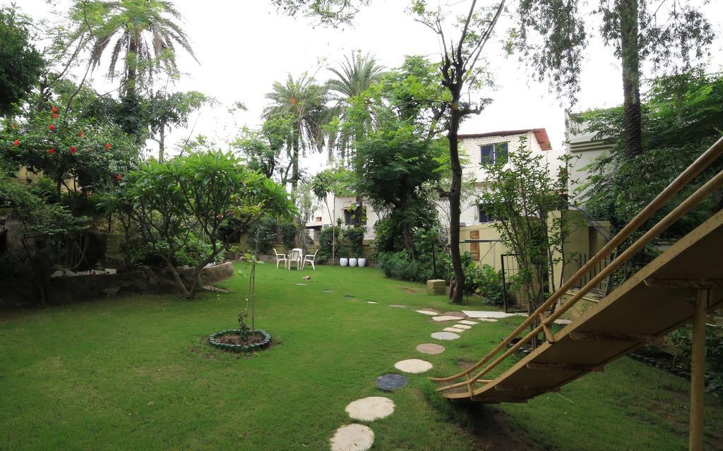 Hotel Maganji'S Mount Abu Bagian luar foto