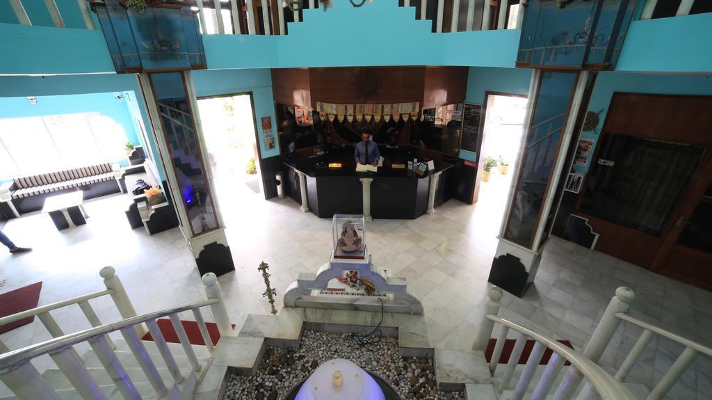 Hotel Maganji'S Mount Abu Bagian luar foto