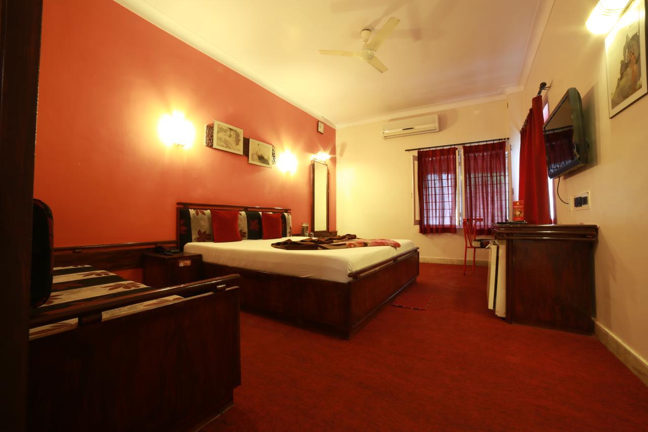 Hotel Maganji'S Mount Abu Bagian luar foto